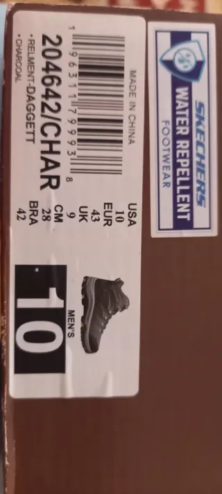 Botas de montaña Skechers a ESTRENAR. TALLA 43