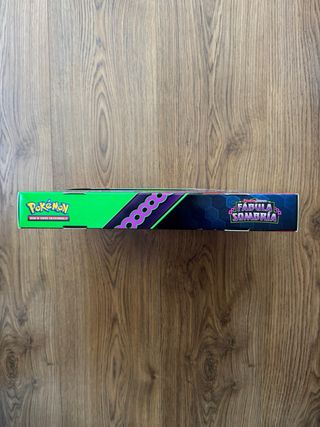 Caja Pokémon Fábulas Sombrías: Greninja EX