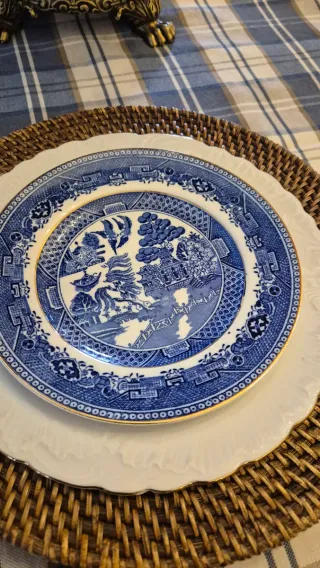 Platos Ingleses Willow Victoria Porcelain Fenton