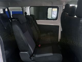 Peugeot Expert Combi Standard 1.5 BHDi 120 9plazas