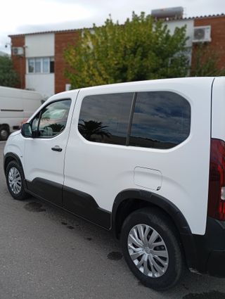 Peugeot Rifter 2021