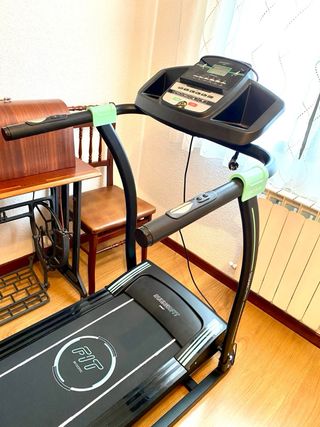 Cinta de andar RunnerFit Ecotec impecable. 
