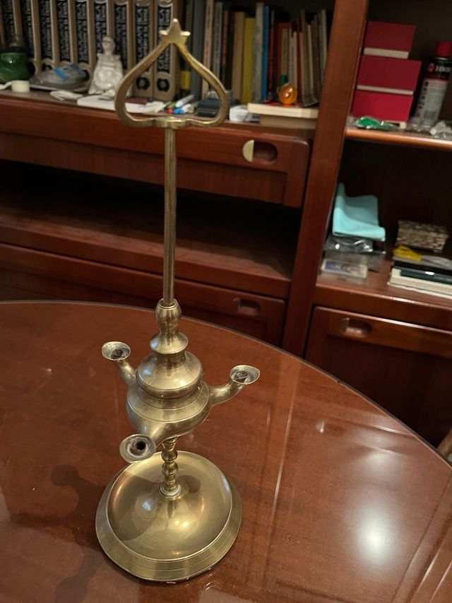 Velón de bronce antiguo