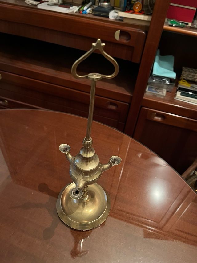 Velón de bronce antiguo