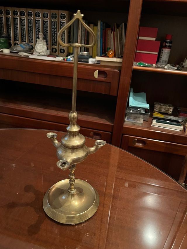 Velón de bronce antiguo