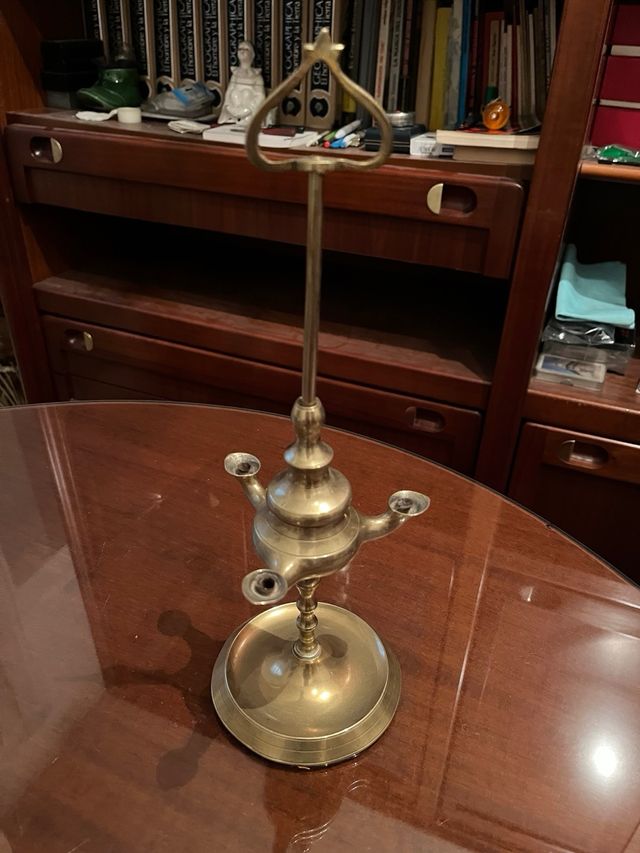 Velón de bronce antiguo