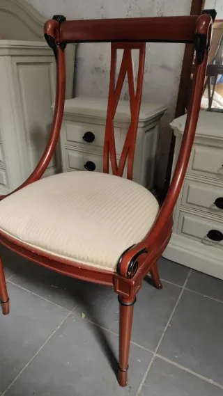 6 Sillas Comedor Madera Tapizadas. 50€ unidad.