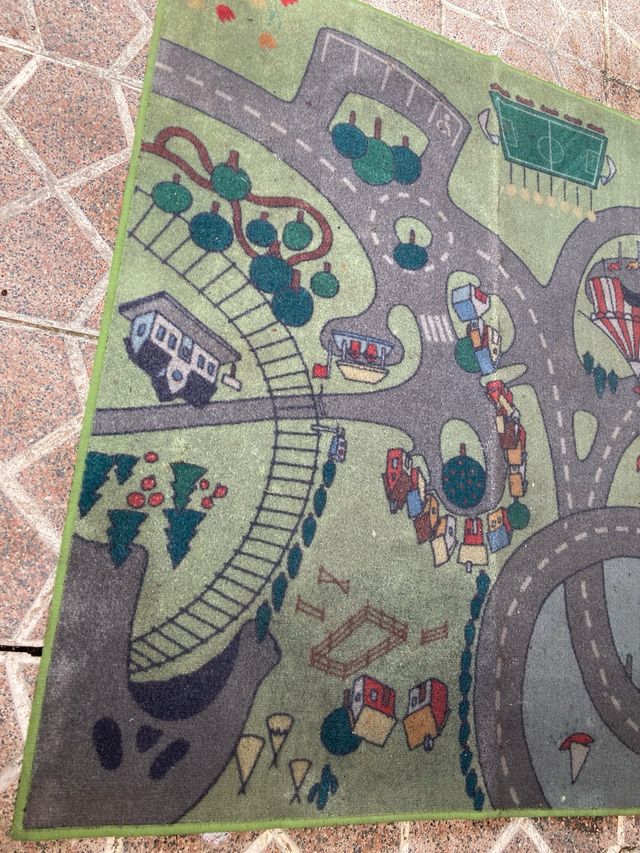 Alfombra infantil de tela