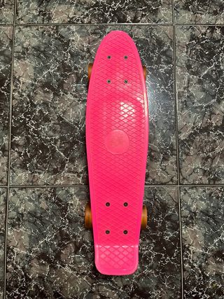 Monopatín rosa tipo Penny