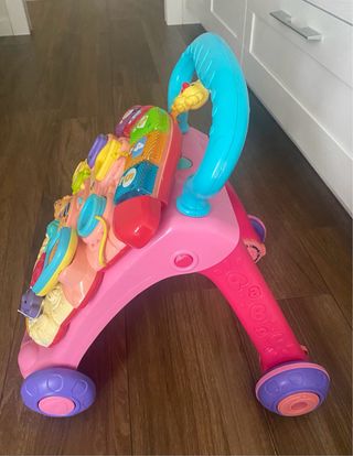 Correpasillos VTech 2 en 1 para bebé con apenas us