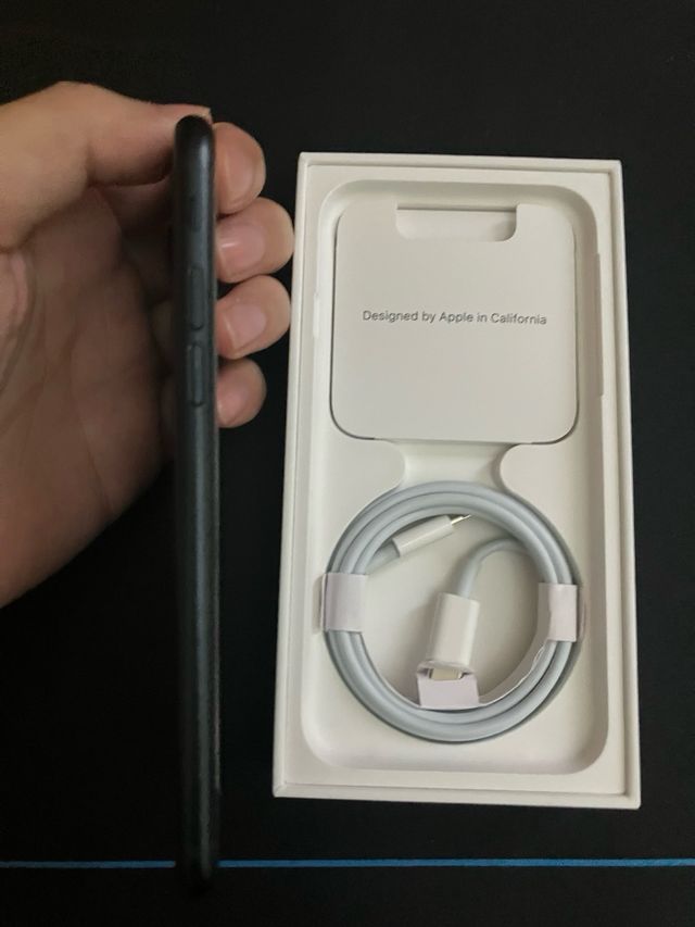 iPhone SE 2022 64GB Batería 100%