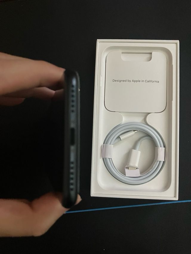 iPhone SE 2022 64GB Batería 100%