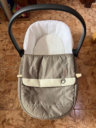 Carro bebé Peg-Pérego con 3 piezas.