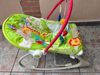 Carro bebé Peg-Pérego con 3 piezas.