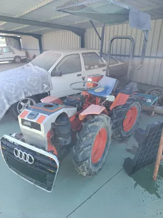 Pasquali 695 Tractor