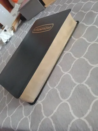 Biblia de referencia Thomson.