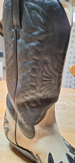 Botas Tejanas marca Tony Mora