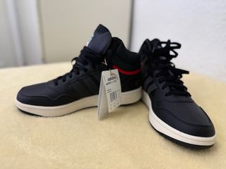 Zapatillas Adidas Hoops 3.0 Talla 42