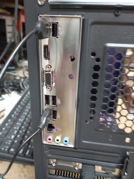 PC GAMING  -  (T164)