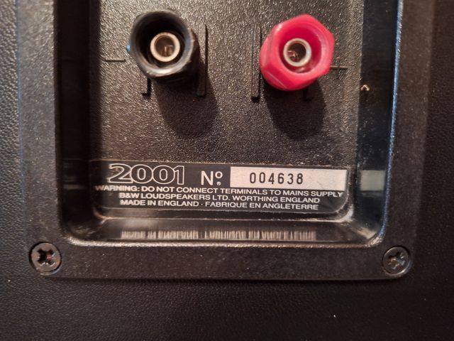 Altavoces Bowers & Wilkins 2001