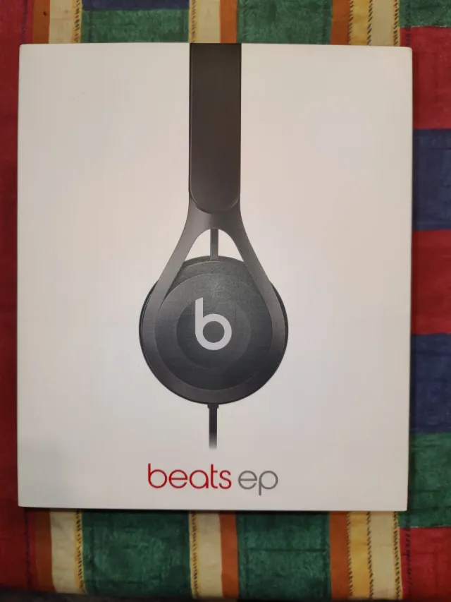 Beats Ep Auriculares Negros