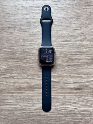 Apple Watch SE 40mm Caja de alumimnio en oro