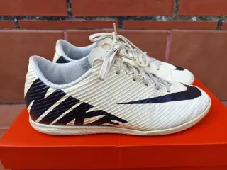 Nike Mercurial 41