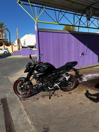 Yamaha MT-125 Negra