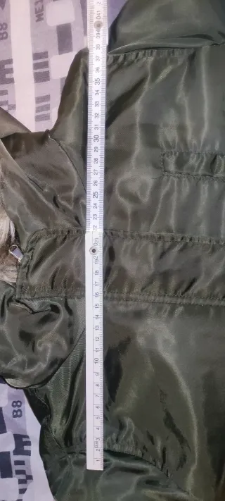 Parka Lefties verde militar Talla M
