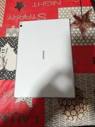 Tablet Lenovo Blanca