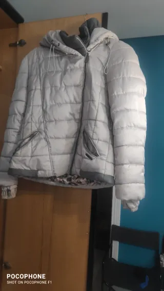 Anorak acolchado beige