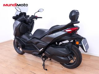 YAMAHA X-MAX 300
