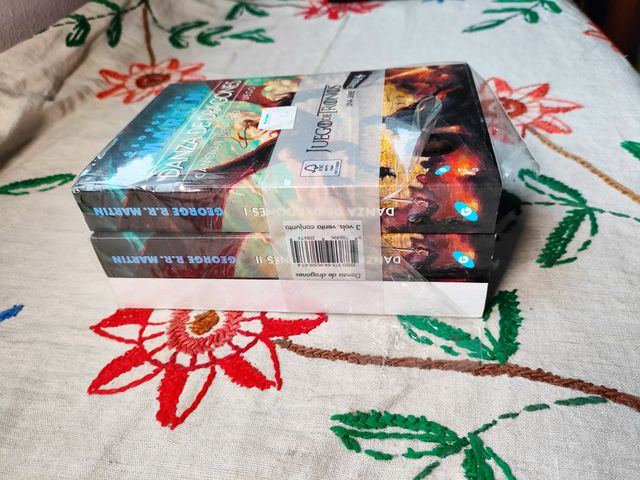 Danza de Dragones. Precintados. Gigamesh.