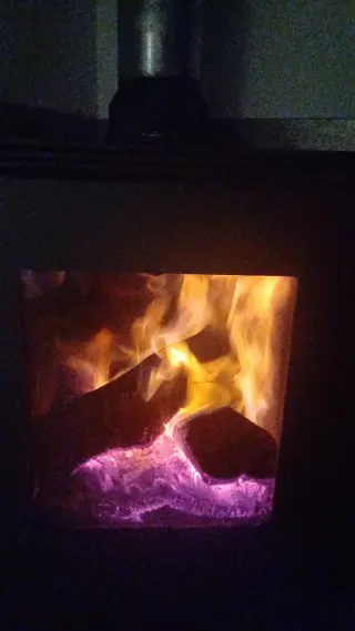 Estufa de leña con ventilador