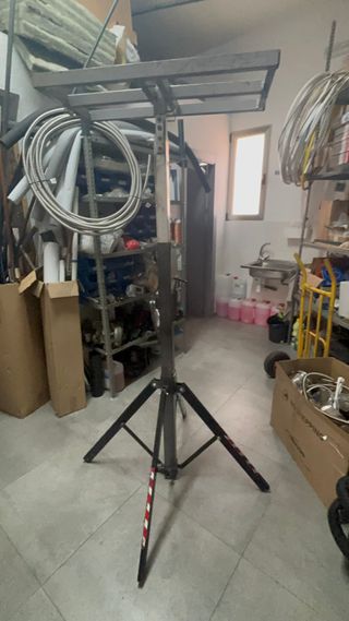 Elevador para aire acondicionado