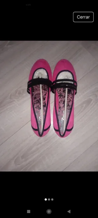 Manoletinas rosas fucsias  con tiras negras