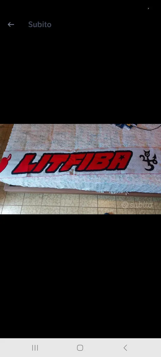 2 sciarpe calcio e musica