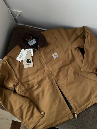 Chaqueta Carhartt Detriot Marrón