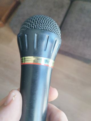 Micrófono Sony Negro con Cable