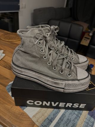 Converse Edición Limitada Gris