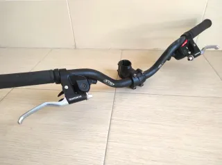 Manillar completo, potencia y manetas Shimano