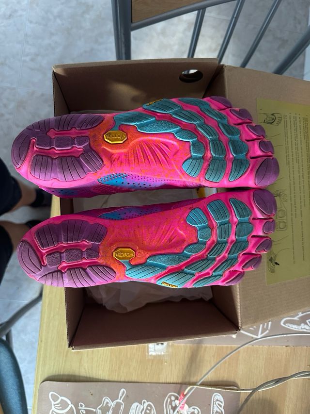 Zapatillas Vibram FiveFingers V - run Talla 40
