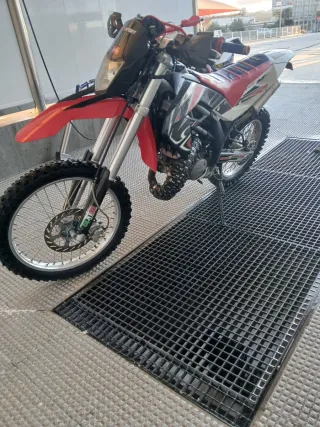 Aprilia Rx 125 2 tiempos