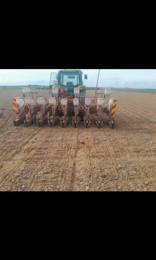 Sembradora Gaspardo Mágica 9 surcos