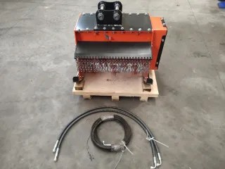 Desbrozadora Hidráulica 60cm Mini Retro 1-3 Ton