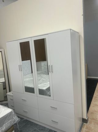 Armario 2, 3 y 4 puertas blanco + ESPEJO
