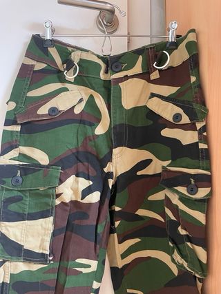 Pantalones cargo camuflaje