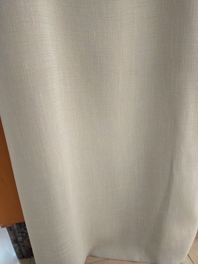 Vestido largo beige verdoso. Talla 44