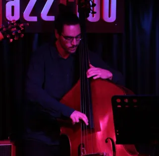 Clases contrabajo y bajo eléctrico