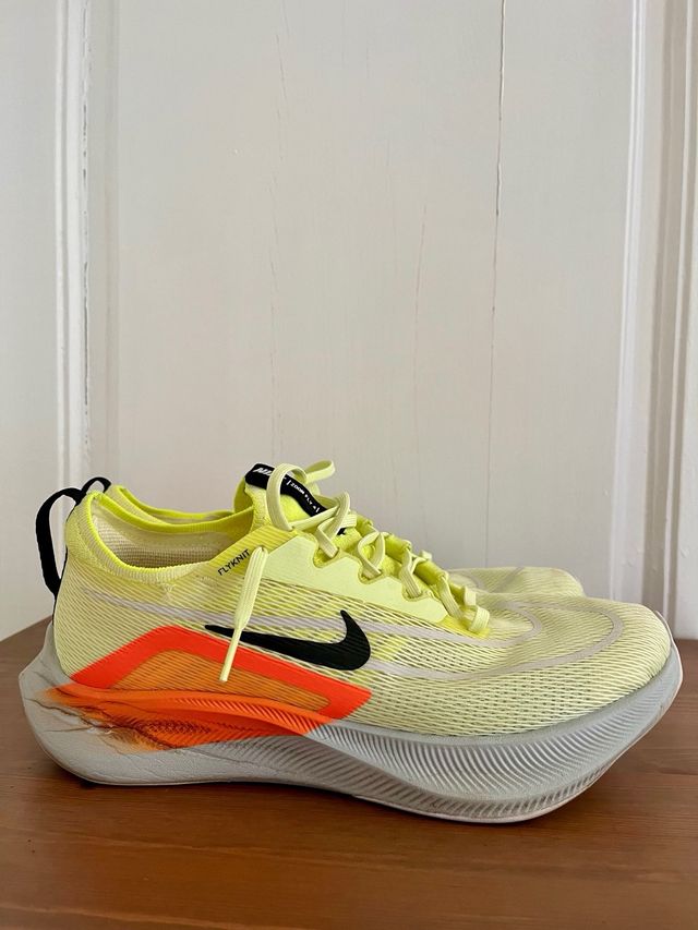 Nike Zoom Fly 5 Flyknit 44.5